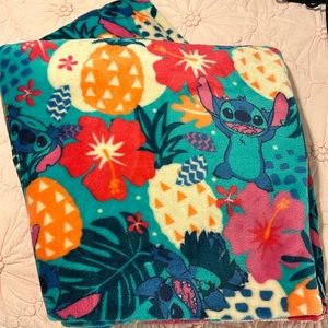 Disney Hawaiian stitch blanket